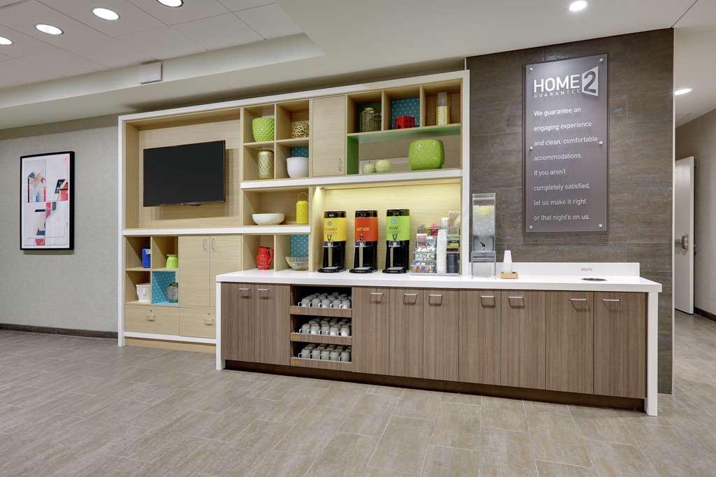 Home2 Suites By Hilton Hagerstown Restaurant photo